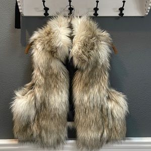 Loft faux fur vest